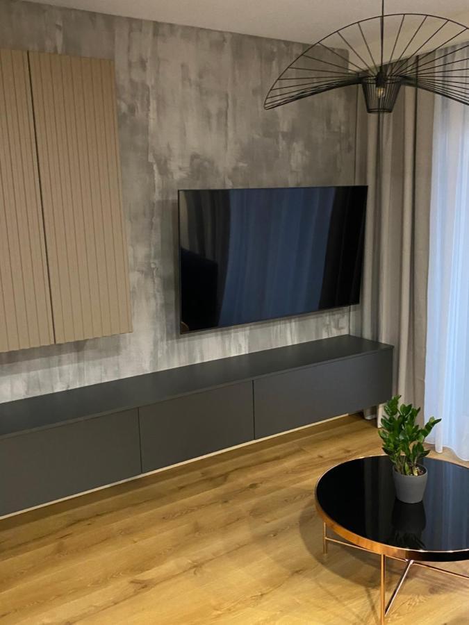 Apartamenty Legnicka Wroclaw Centrum ภายนอก รูปภาพ