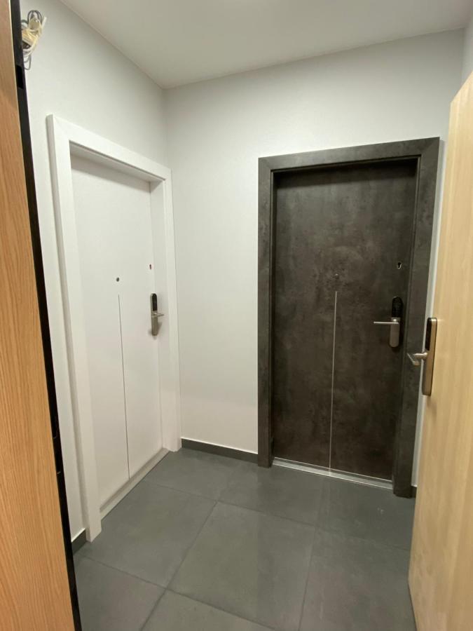 Apartamenty Legnicka Wroclaw Centrum ภายนอก รูปภาพ