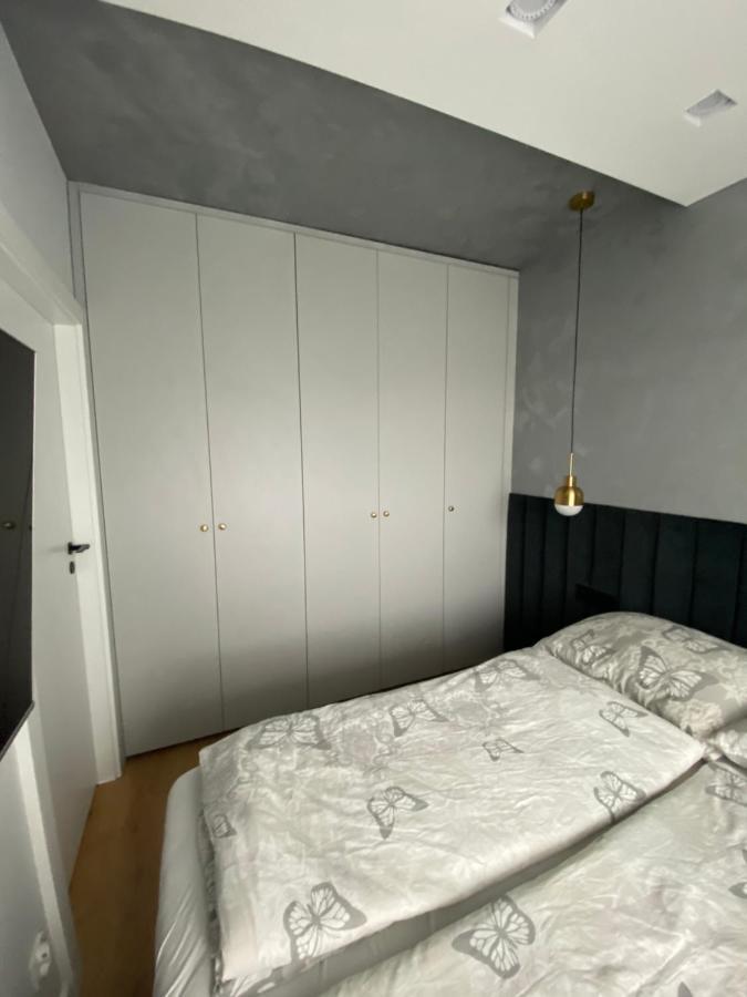Apartamenty Legnicka Wroclaw Centrum ภายนอก รูปภาพ